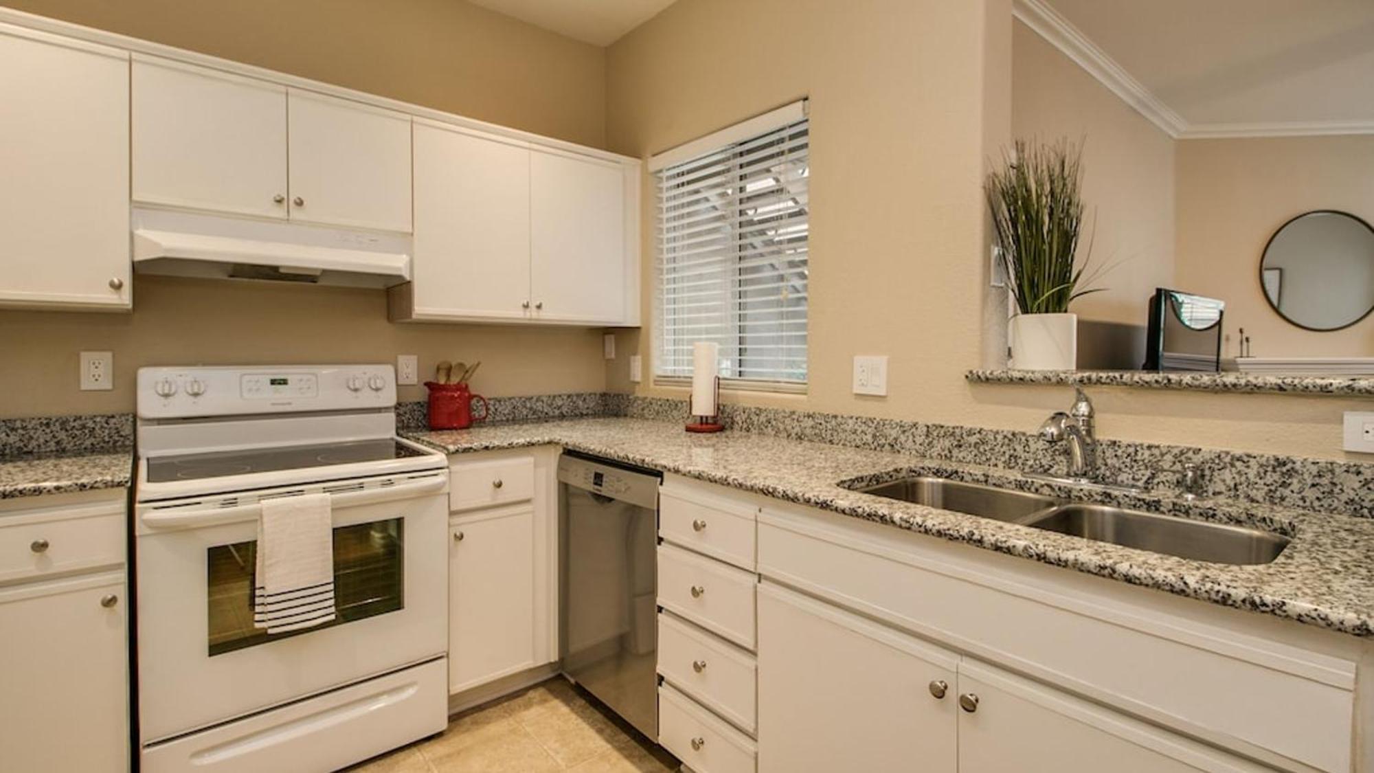 Cozy 1-bdrm Next To Pool * Scottsdale